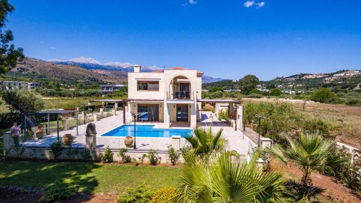 Image No.19-5 Bed Villa for sale