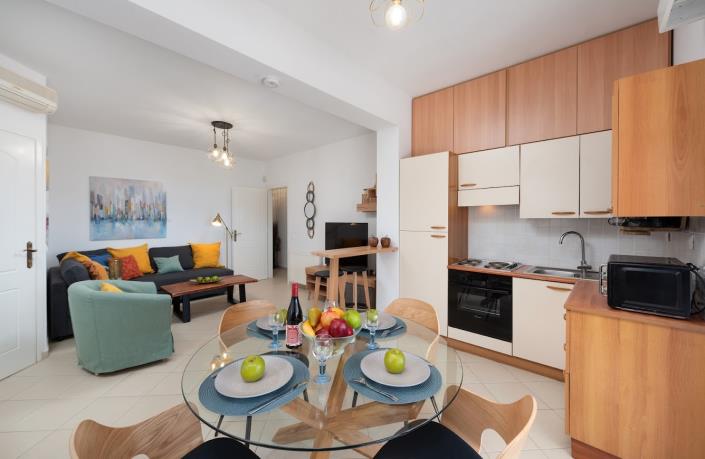 Image No.7-3 Bed House for sale