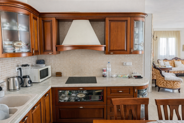 Image No.19-3 Bed House for sale