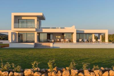 Villa-Afroditi-Outside-Night-2-2048x1366