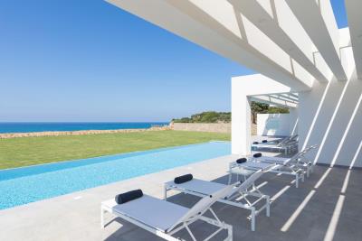 Villa-Afroditi-Pool-1-2048x1366
