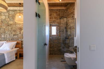 Bathroom2b