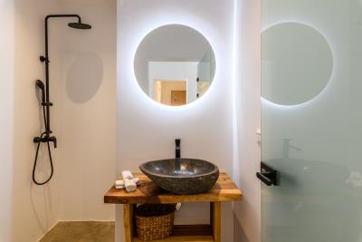 Bathroom4a