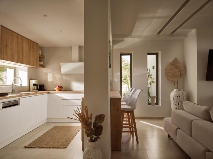 Image No.27-7 Bed Villa for sale