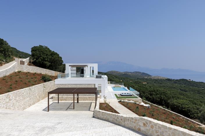 Image No.2-5 Bed Villa for sale