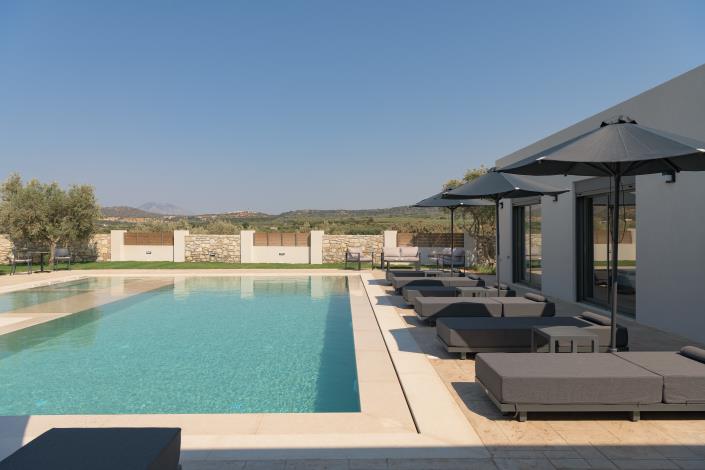 Image No.21-5 Bed Villa for sale
