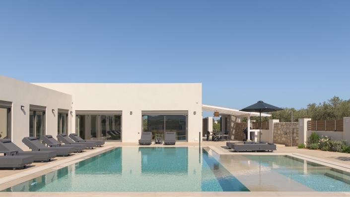 Image No.3-5 Bed Villa for sale