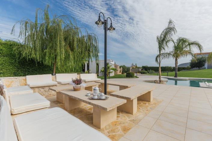 Image No.25-6 Bed Villa for sale