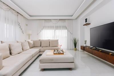 INTERIOR--10-