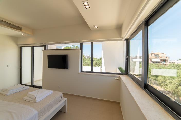 Image No.16-7 Bed Villa for sale