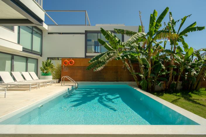 Image No.3-7 Bed Villa for sale