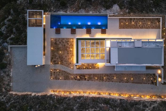 Image No.3-5 Bed Villa for sale
