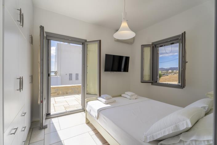 Image No.12-7 Bed Villa for sale