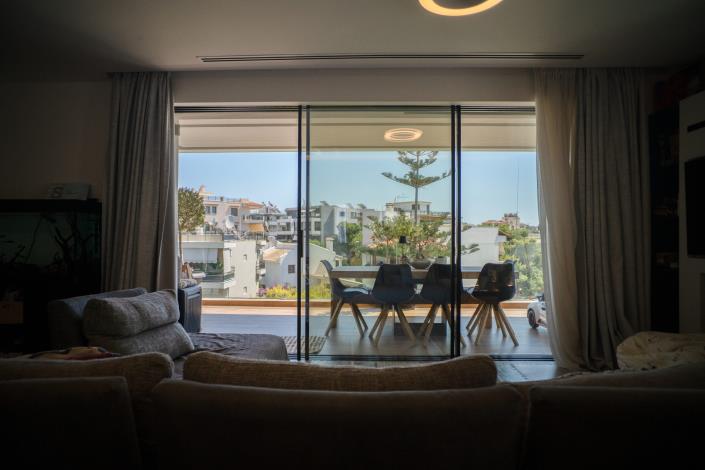 Image No.7-3 Bed Maisonette for sale