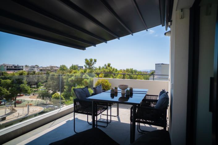 Image No.2-3 Bed Maisonette for sale