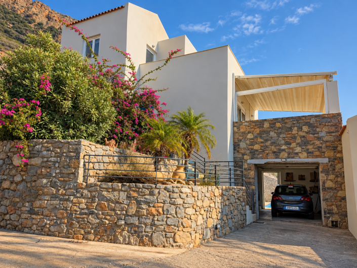 Image No.2-3 Bed Villa for sale