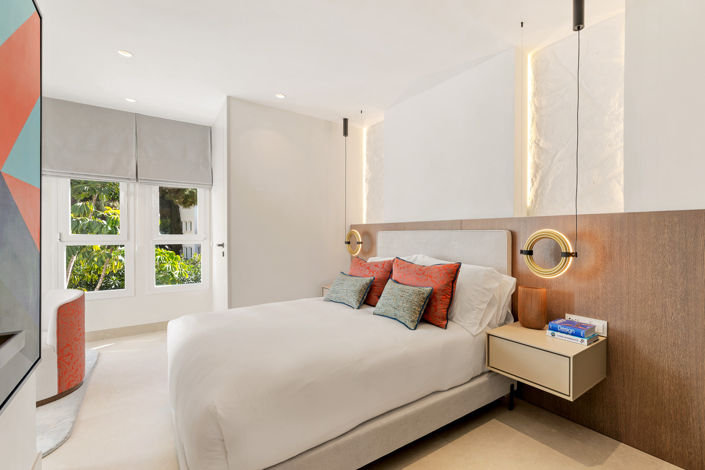 Image No.17-6 Bed Apartment for sale