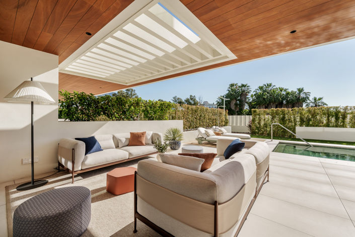 Image No.26-4 Bed Property for sale