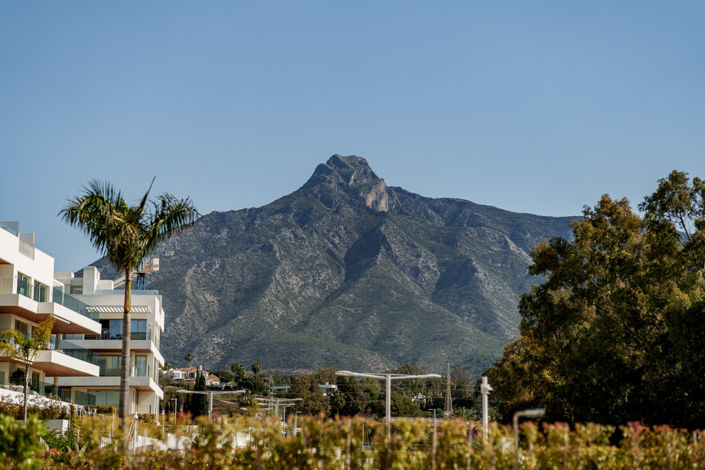 Image No.36-4 Bed Property for sale