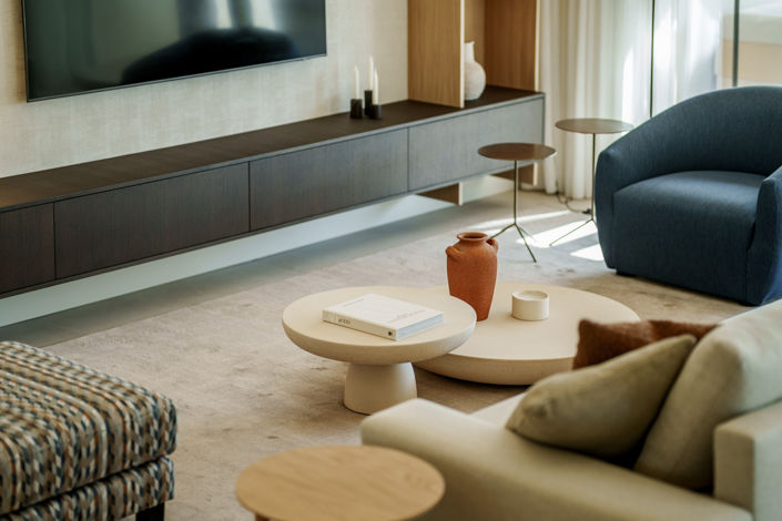 Image No.4-4 Bed Property for sale