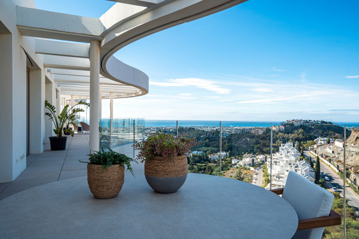 Image No.35-4 Bed Property for sale