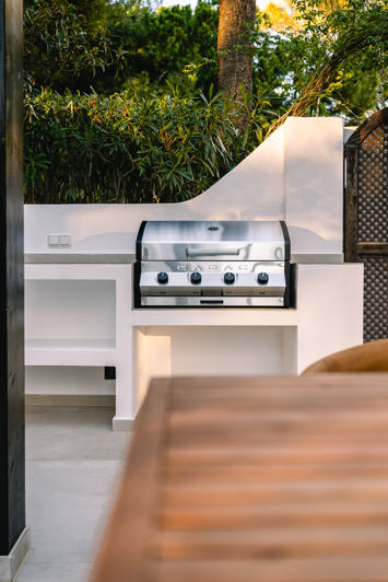 Image No.27-4 Bed Property for sale