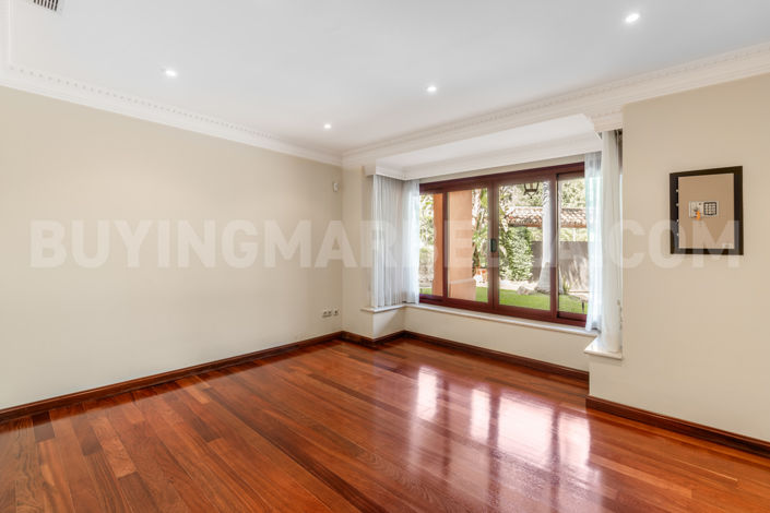 Image No.9-Villa de 5 chambres à vendre à Marbella