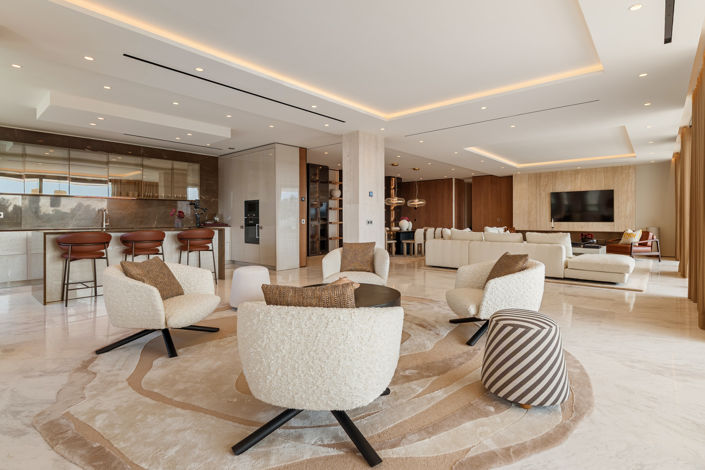 Image No.7-4 Bed Property for sale