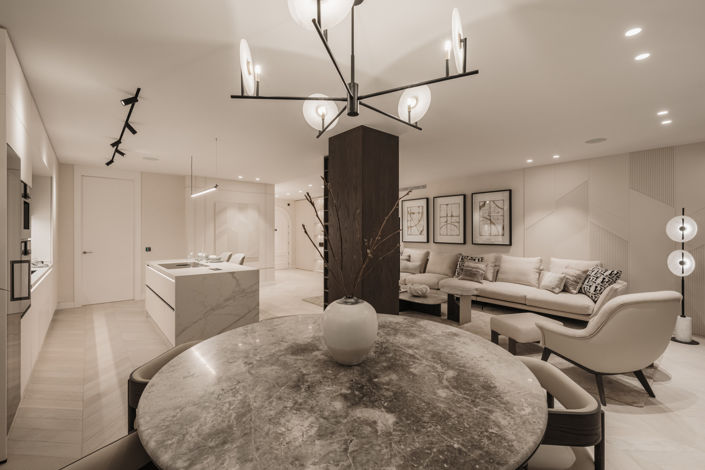 Image No.28-4 Bed Property for sale