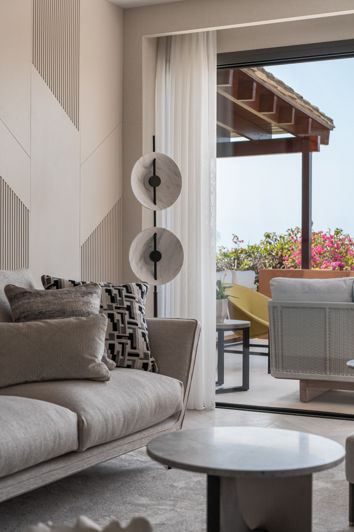 Image No.38-4 Bed Property for sale