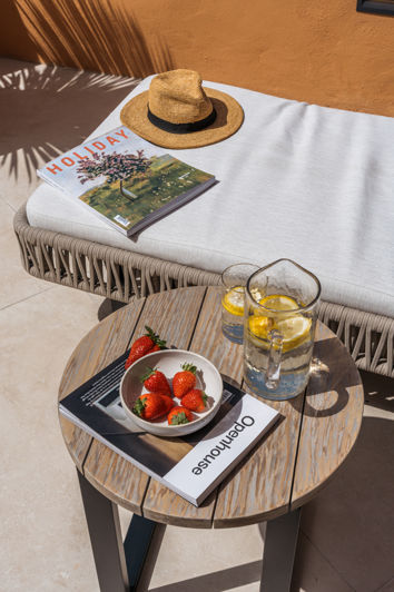 Image No.49-4 Bed Property for sale