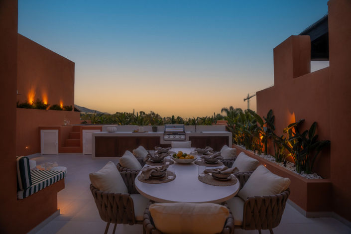 Image No.36-4 Bed Property for sale