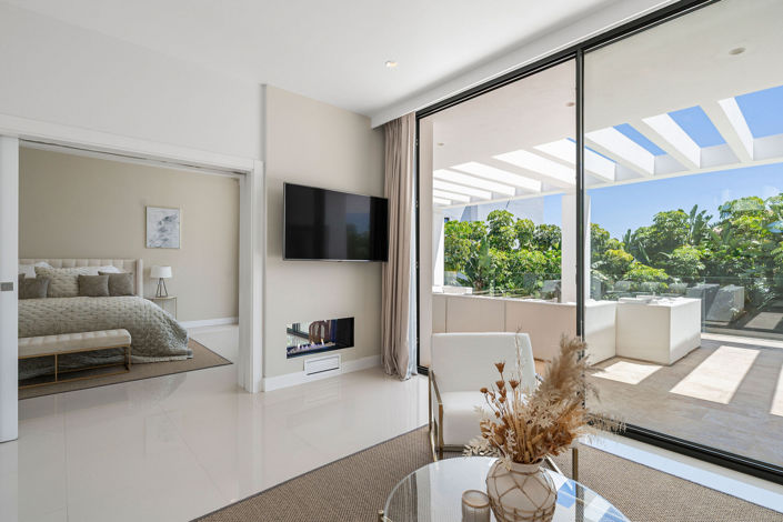 Image No.26-5 Bed Villa for sale