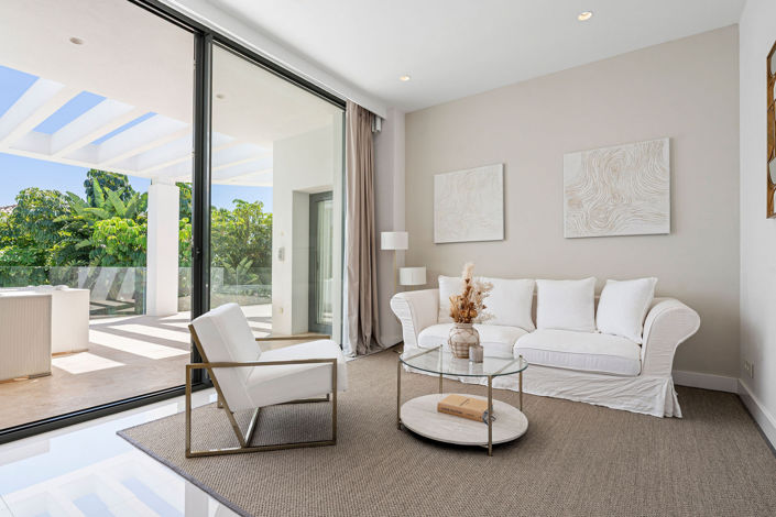 Image No.44-5 Bed Villa for sale