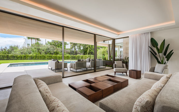 Image No.3-5 Bed Villa for sale