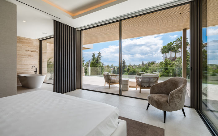 Image No.43-5 Bed Villa for sale