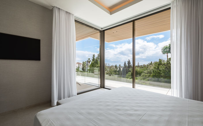 Image No.45-5 Bed Villa for sale