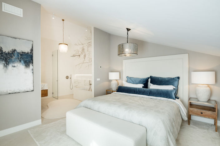 Image No.8-5 Bed Property for sale