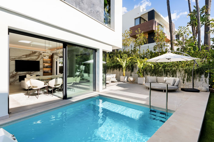 Image No.37-4 Bed Villa for sale