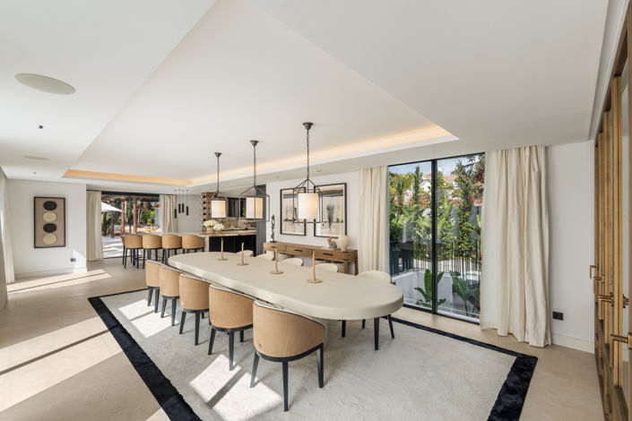 Image No.3-5 Bed Villa for sale