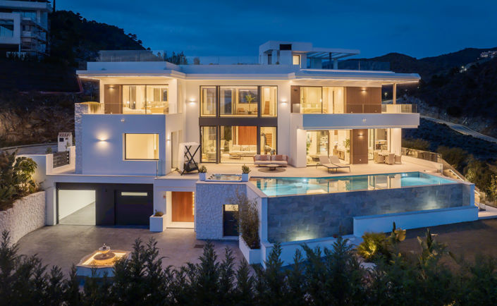 Image No.2-6 Bed Villa for sale