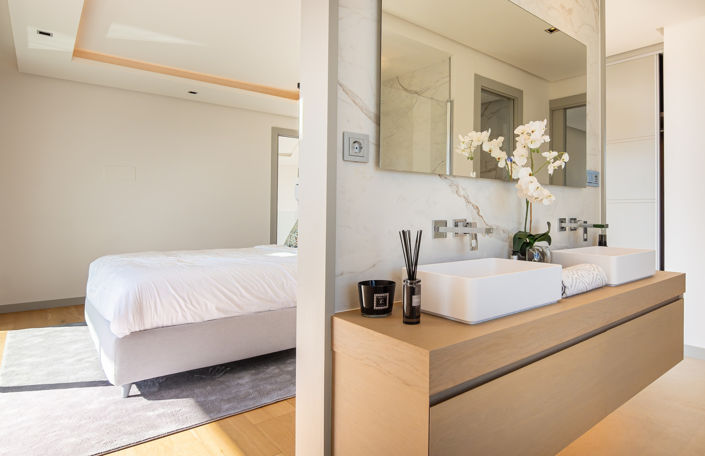 Image No.28-6 Bed Villa for sale