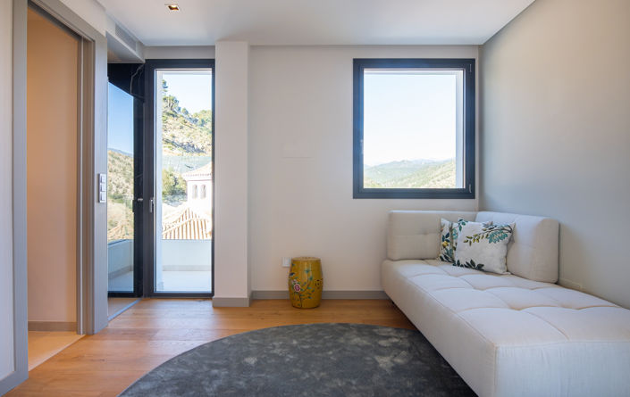 Image No.30-6 Bed Villa for sale