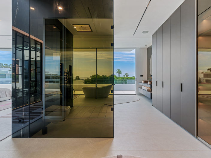 Image No.14-5 Bed Villa for sale