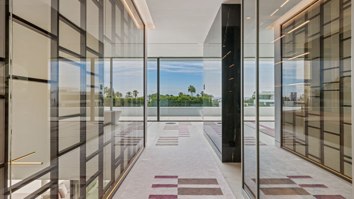 Image No.15-5 Bed Villa for sale