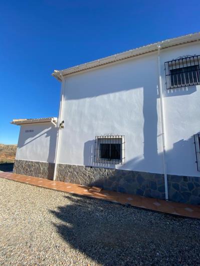 Image No.4-3 Bed Villa / Detached for sale
