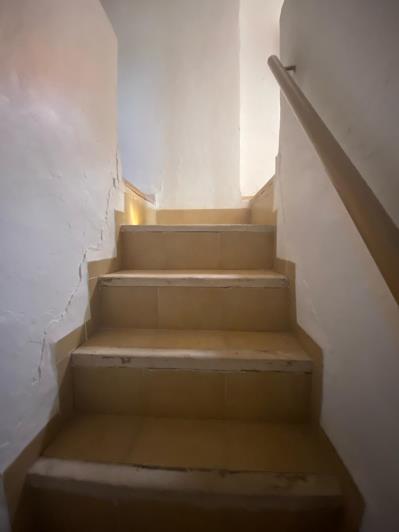 Image No.21-4 Bed House for sale