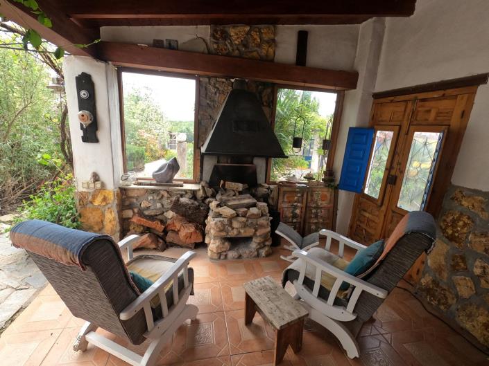 Image No.30-7 Bed Country Property for sale