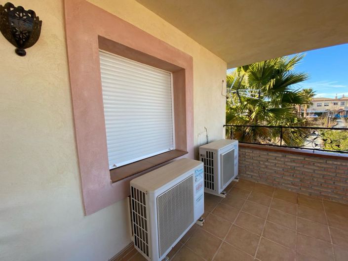 Image No.26-4 Bed Property for sale