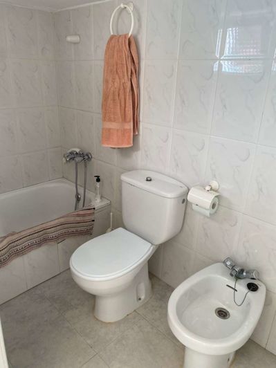 Image No.12-3 Bed Townhouse for sale